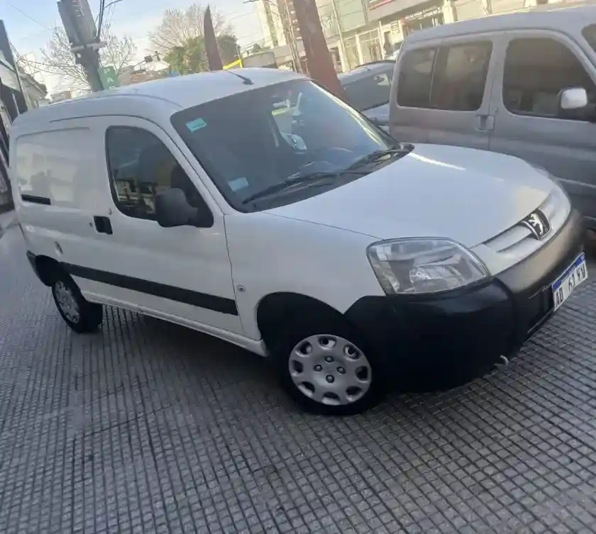 Peugeot Partner 1.6 Hdi Confort 2018 - foto 1