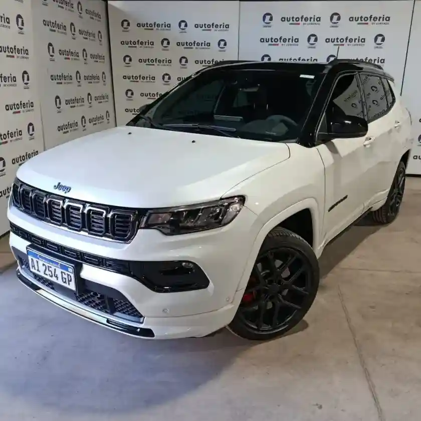 Jeep Compass 2.0 T 4X4 Blackhawk At9 2026 - foto 1