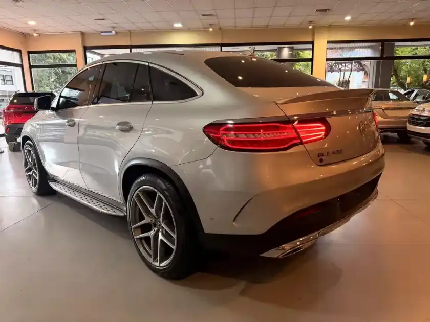 Mercedes-Benz Clase Gle 3.0 Gle400 Sport Coupe 4Matic 333Cv 2019 - foto 2