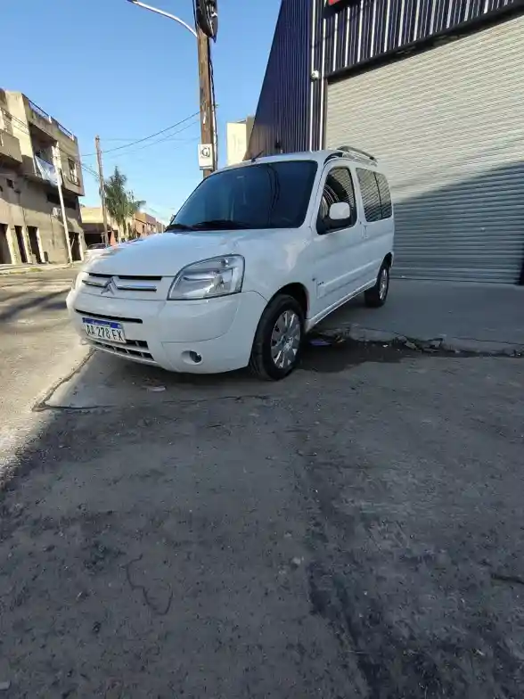 Citroën Berlingo Multispace 1.6 Xtr 110Cv Am54 2016 - foto 1