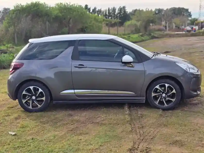 D.s. Ds3 1.6 Vti 120 Be Chic 2018 - foto 2