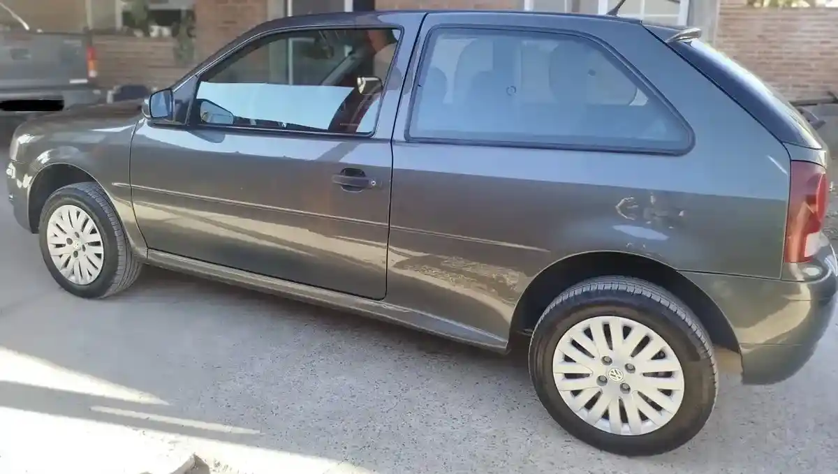 Volkswagen Gol 2013 - foto 1