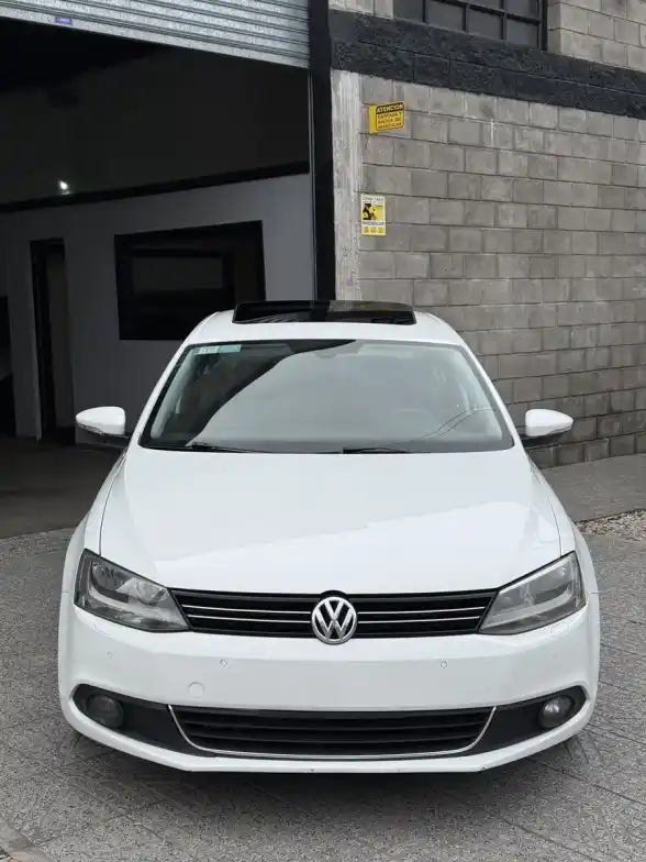 Volkswagen Vento 2.0 Sportline Tsi 200Cv Dsg 2011 - foto 5