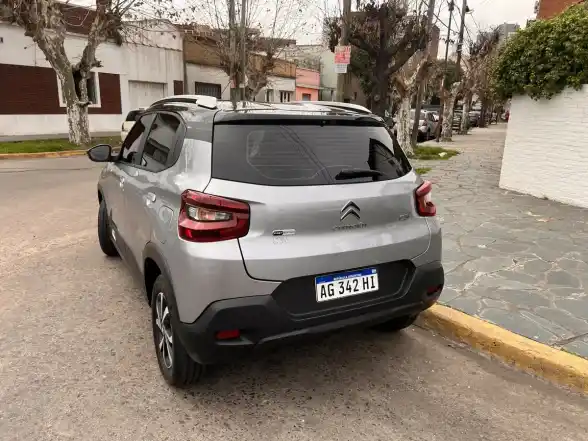 Citroën C3 1.6 16V Vti 115 First Edition 2023 - foto 3