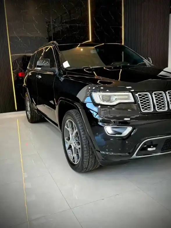 Jeep Grand Cherokee 3.6 Overland 286Hp At 2020 - foto 4