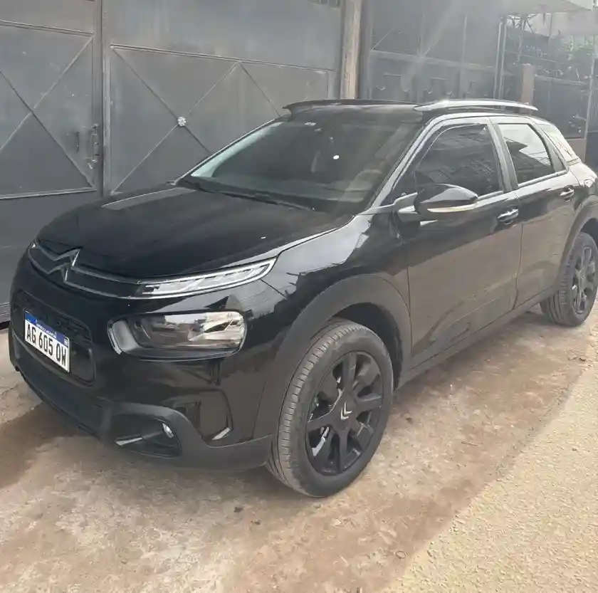 Citroën C4 Cactus 1.6 Noir 165 At6 2024 - foto 1