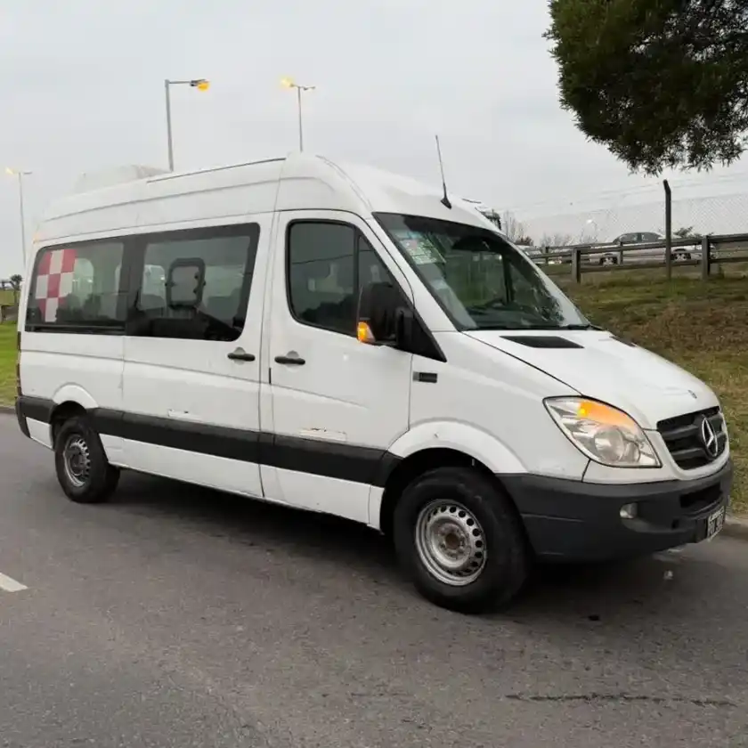 Mercedes-Benz Sprinter 2.1 415 Combi 3665 150Cv 15+1 Te 2016 - foto 2