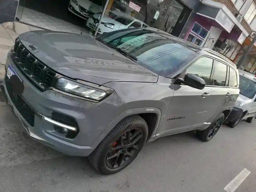 Jeep Commander 2.0 Gme Blackhawk 4X4 At9 2025 - foto 1
