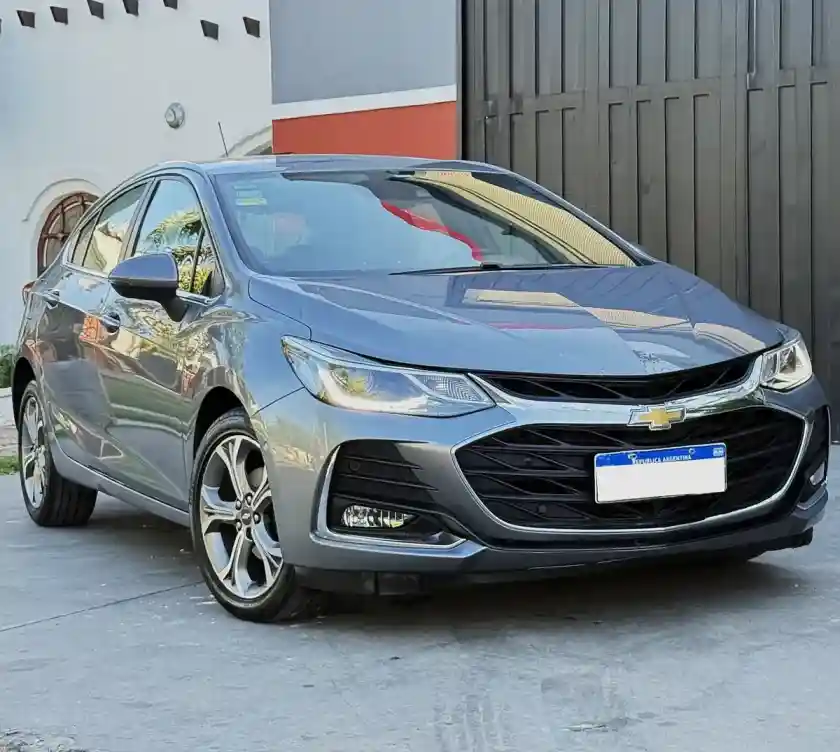 Chevrolet Cruze 5 2020 - foto 1