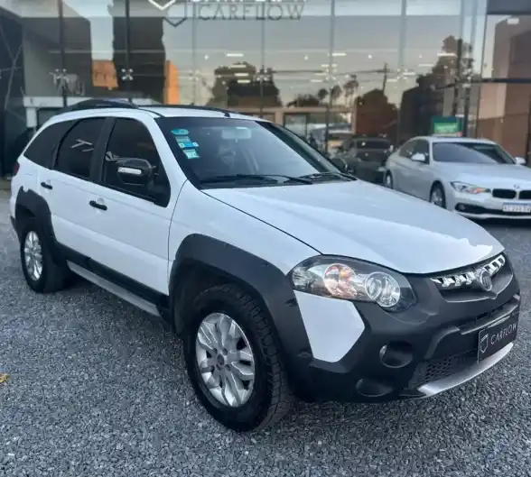 Fiat Palio 1.4 Weekend Trekking Pk Seg Alarm 2013 - foto 2