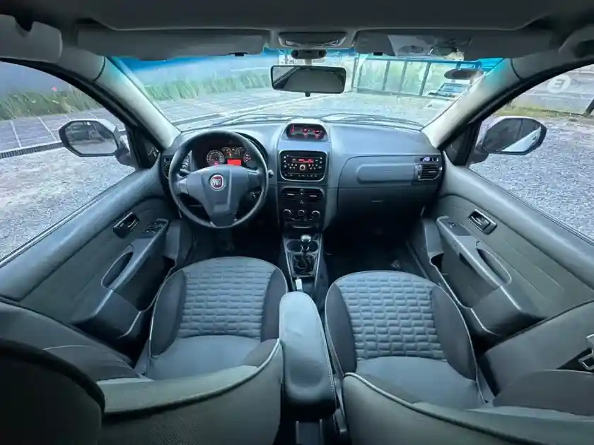 Fiat Palio 1.4 Weekend Trekking Pk Seg Alarm 2013 - foto 5