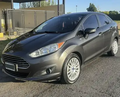 Ford Fiesta 1.6 One Edge Plus 98Cv 2015 - foto 1