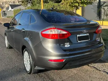 Ford Fiesta 1.6 One Edge Plus 98Cv 2015 - foto 2