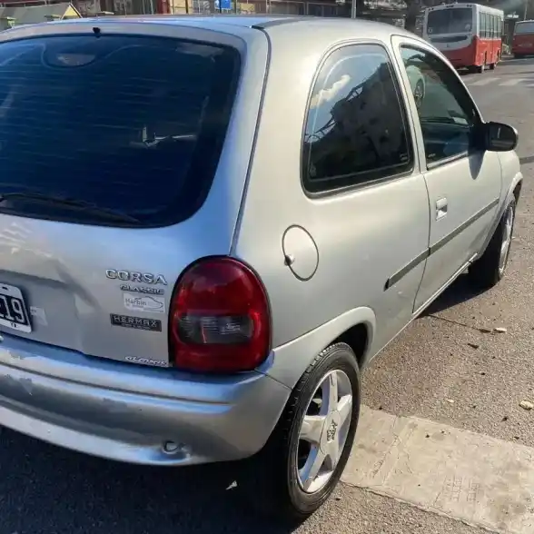 Chevrolet Corsa 1.6 3 Puertas  Aire Acondicionado Y Dirección 2008 - foto 2