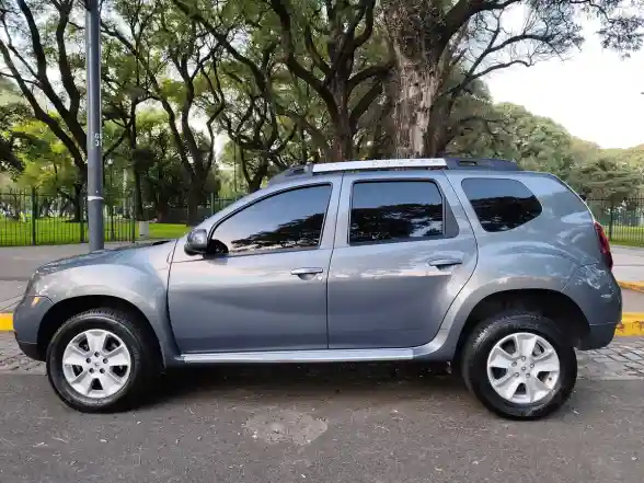 Renault Duster 2.0 Ph2 4X2 Privilege 143Cv 2016 - foto 3