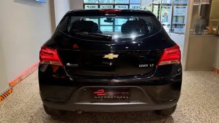 Chevrolet Onix 1.4 Lt 98Cv 2017 - foto 4