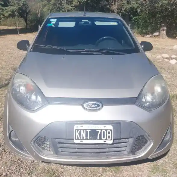 Ford Fiesta Ambiente Plus Mp3 2011 - foto 2