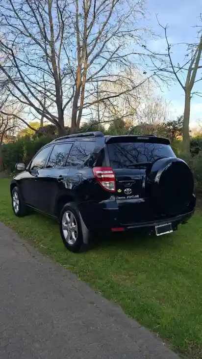 Toyota Rav4 2.4 4X4 At 2011 - foto 4