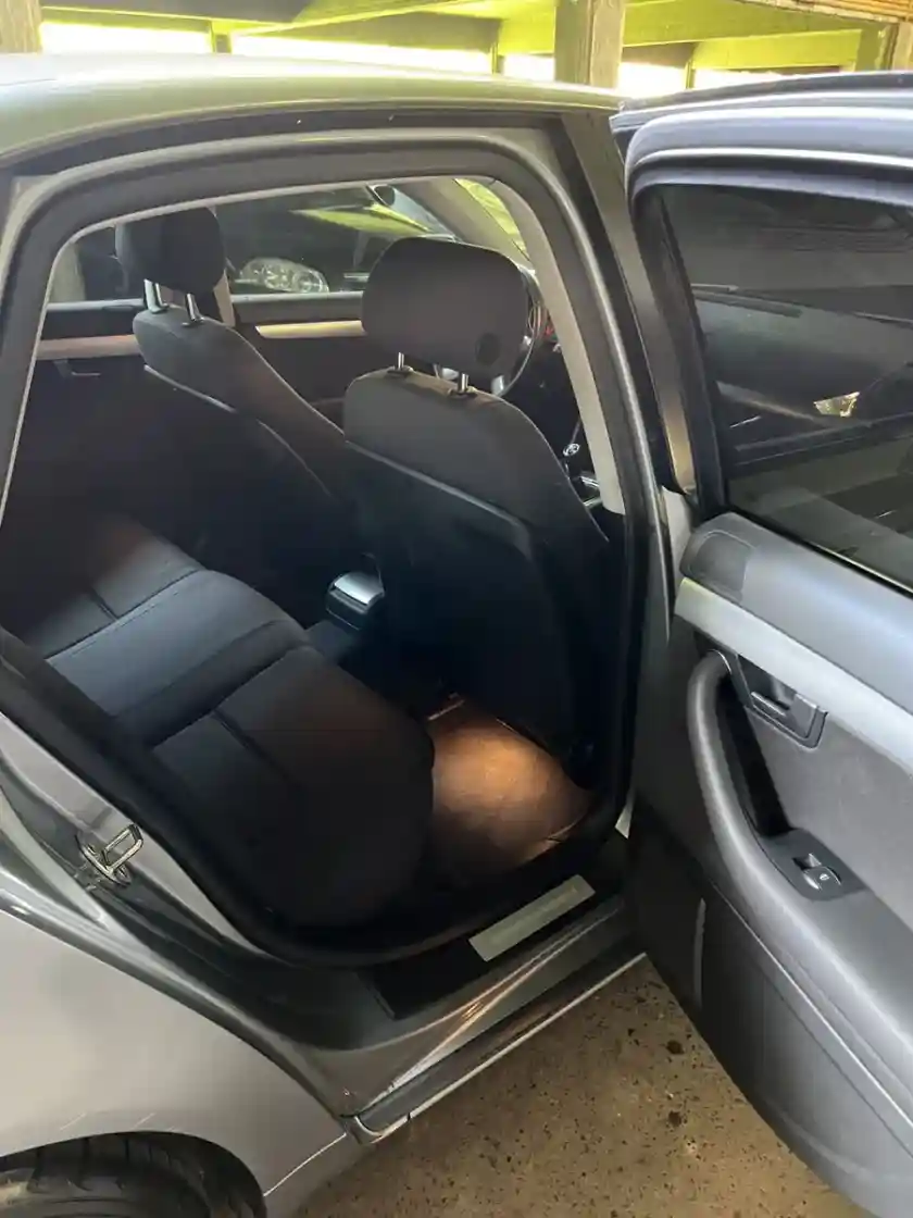 Audi A4 1.8 T 2007 - foto 2