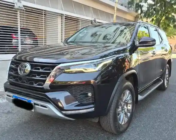 Toyota Sw4 2.8 Srx 204Cv 4X4 7As Mt 2021 - foto 1