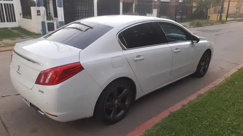 Peugeot 508 2.2 Gt Tiptronic Hdi 204Cv 2013 - foto 3