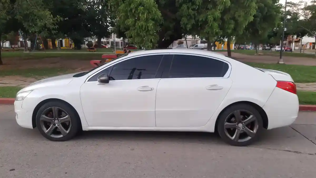 Peugeot 508 2.2 Gt Tiptronic Hdi 204Cv 2013 - foto 4