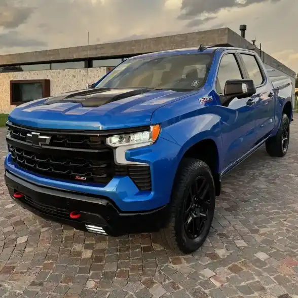 Chevrolet Silverado 5.3 V8 Z71 Trail Boss 2025 - foto 1