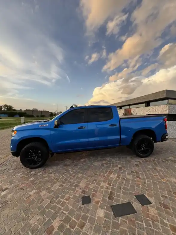 Chevrolet Silverado 5.3 V8 Z71 Trail Boss 2025 - foto 4