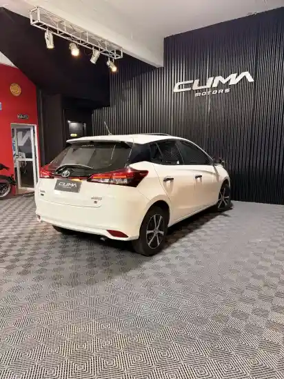 Toyota Yaris 1.5 107Cv S Cvt 2020 - foto 5