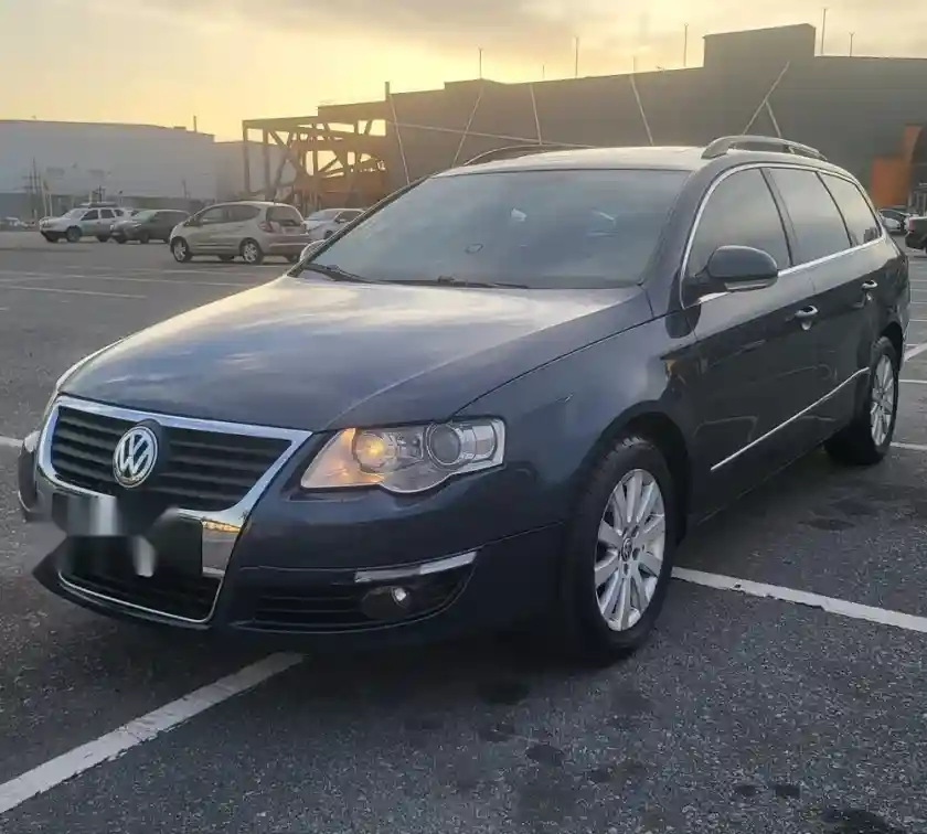 Volkswagen Passat Variant 2.0 Tdi Elegance Wood Dsg 2006 - foto 1