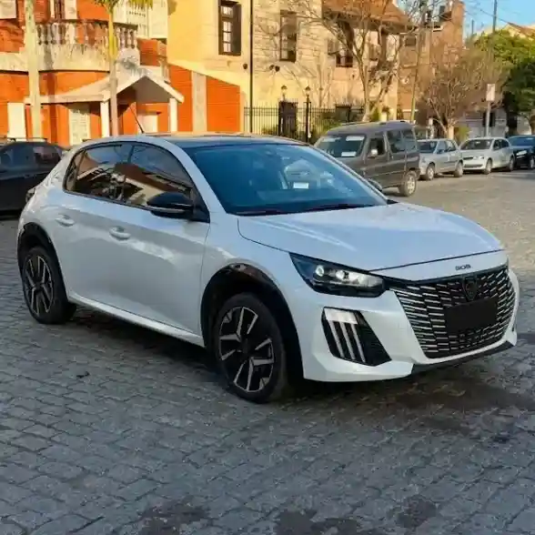 Peugeot 208 1.0T Gt 2024 - foto 1