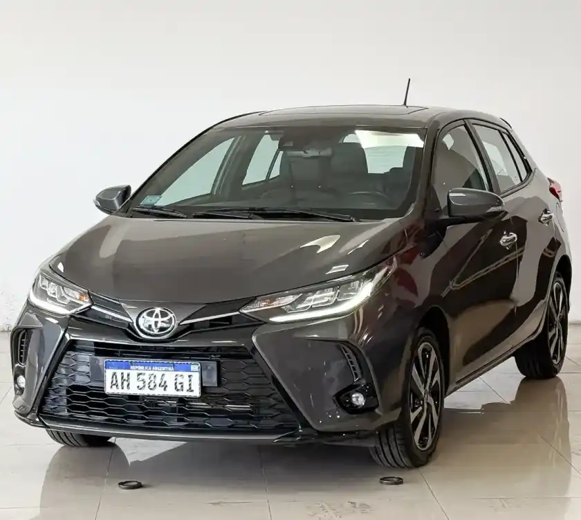 Toyota Yaris 1.5 107Cv S Cvt 2025 - foto 1