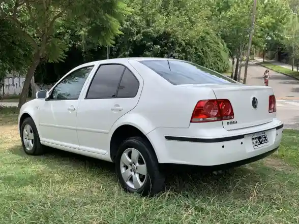 Volkswagen Bora 2.0 Trendline 115Cv Tiptronic 2013 - foto 5