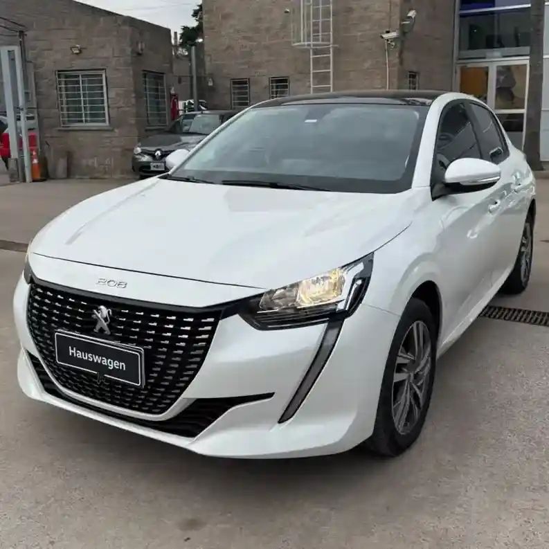 Peugeot 208 2021 - foto 1