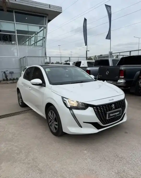 Peugeot 208 1.6 Active Tiptronic 2021 - foto 3