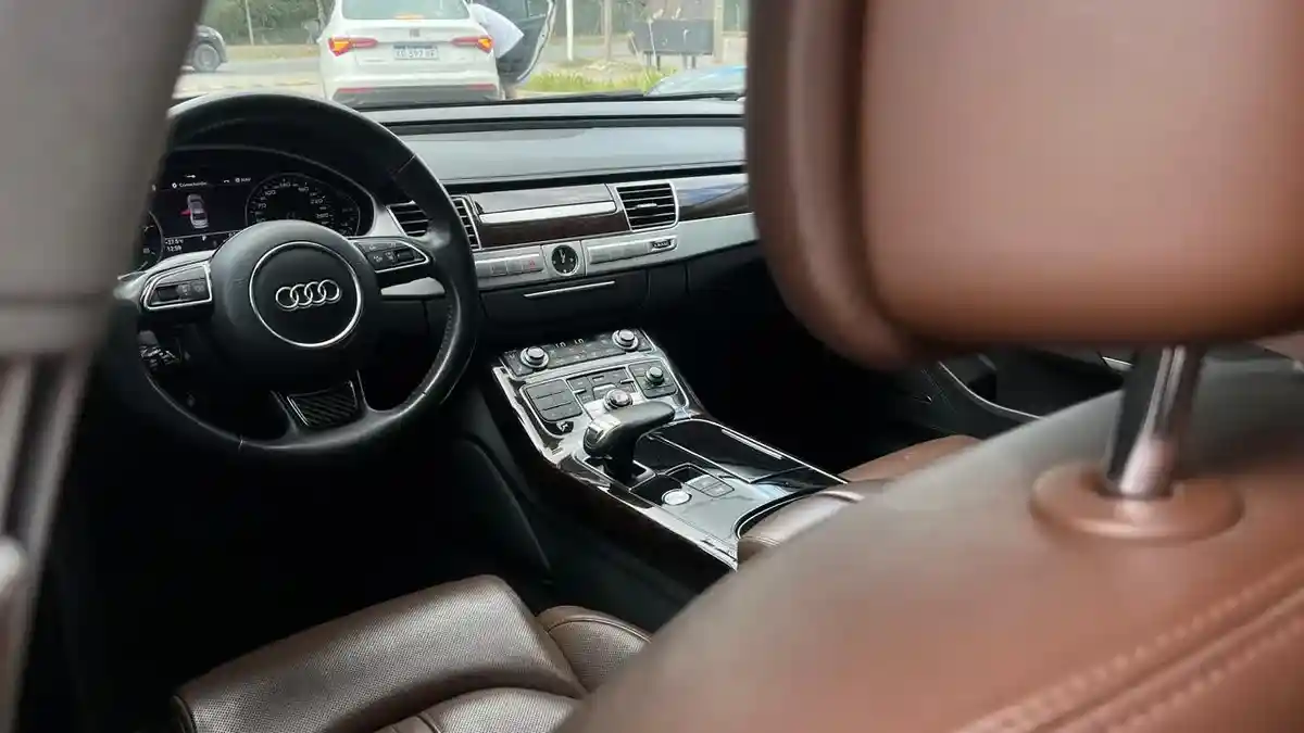 Audi A8 4.2 Fsi 372Cv Tiptronic Quattro 2013 - foto 4