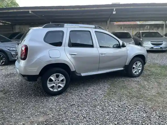 Renault Duster 2.0 Ph2 4X2 Privilege 143Cv 2017 - foto 5