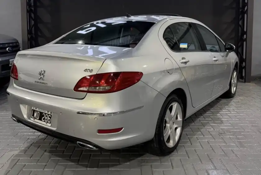 Peugeot 408 1.6 Feline Hdi 115Cv 2012 - foto 4