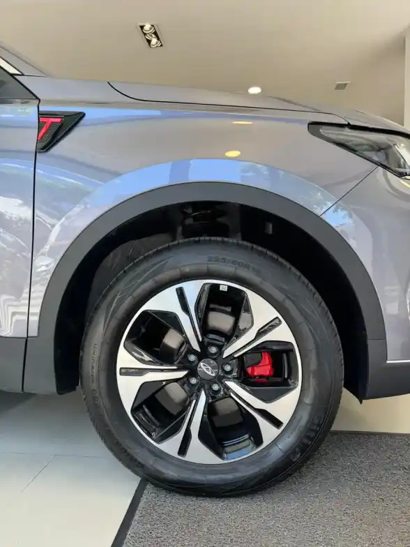 Chery Tiggo 7 Pro Hybrid 1.5T Mhev Premium 2026 - foto 3