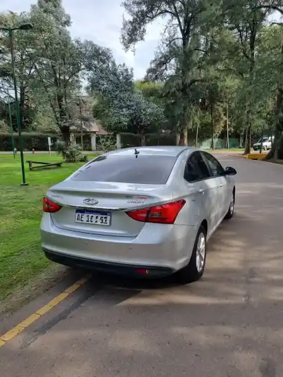 Chery Arrizo 5 1.5 Luxury At 2020 - foto 3