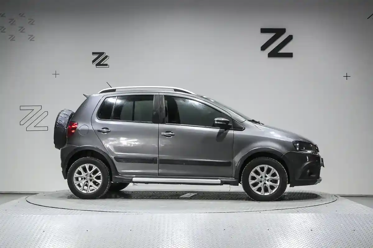Volkswagen Crossfox 1.6 Highline 2013 - foto 4