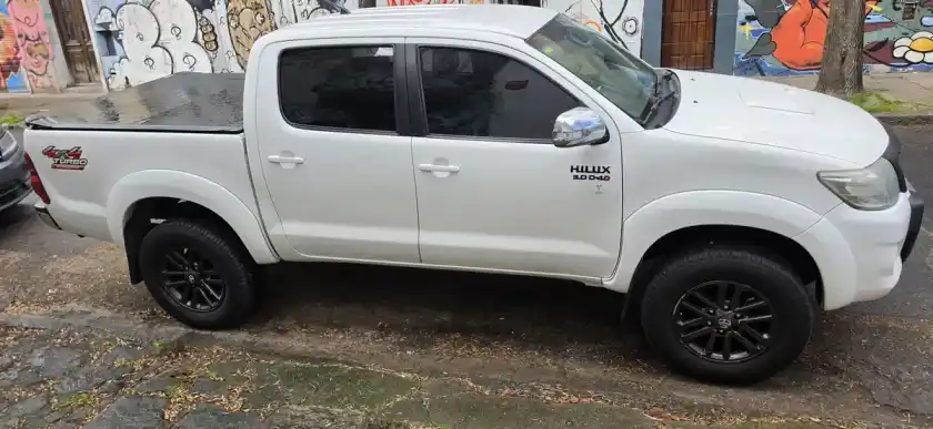 Toyota Hilux Pick-Up 3.0 Cd Srv Cuero I 171Cv 4X4 2013 - foto 3