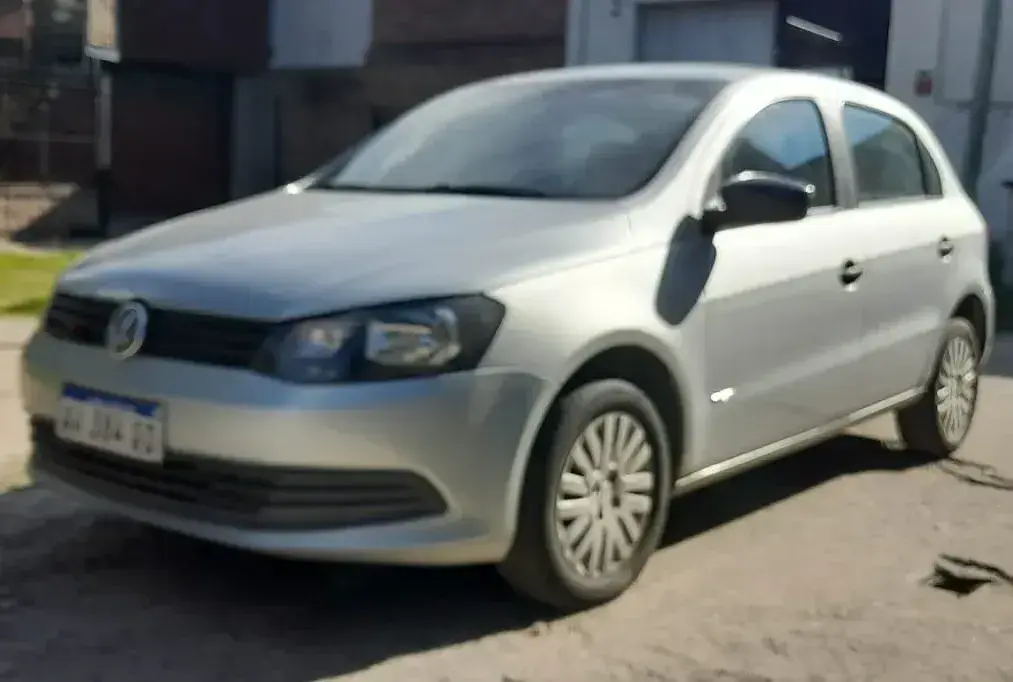 Volkswagen Gol Trend 1.6 Pack Ii 101Cv 5P 2016 - foto 4