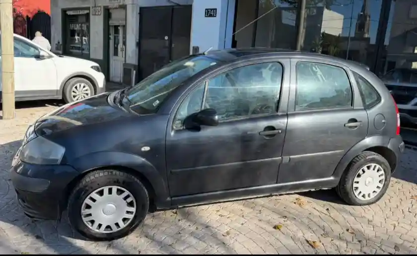 Citroën C3 1.4 I X 2007 - foto 2