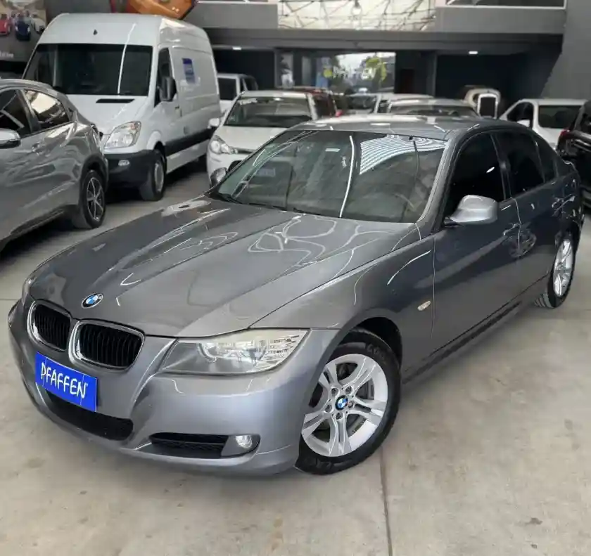 BMW Serie 3 2009 - foto 1