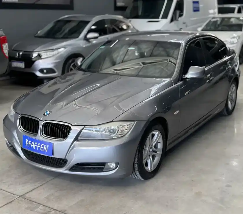 Bmw Serie 3 2.0 320I Sedan Active 2009 - foto 2