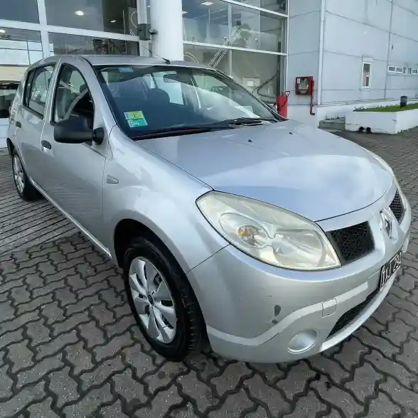 Renault Sandero 1.6 Pack 2010 - foto 1