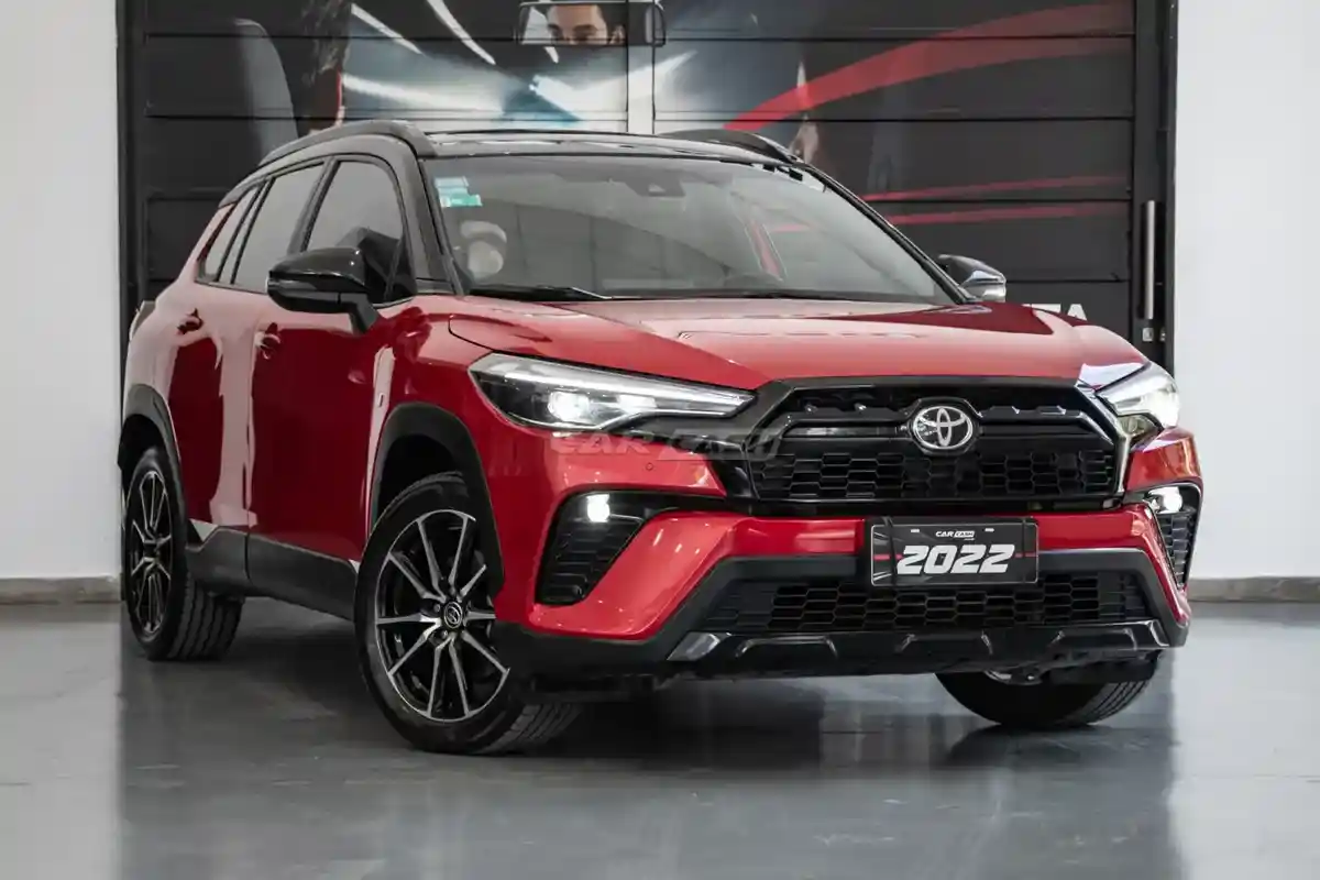 Toyota Corolla Cross 2.0 Grs Cvt 170Cv 2022 - foto 2