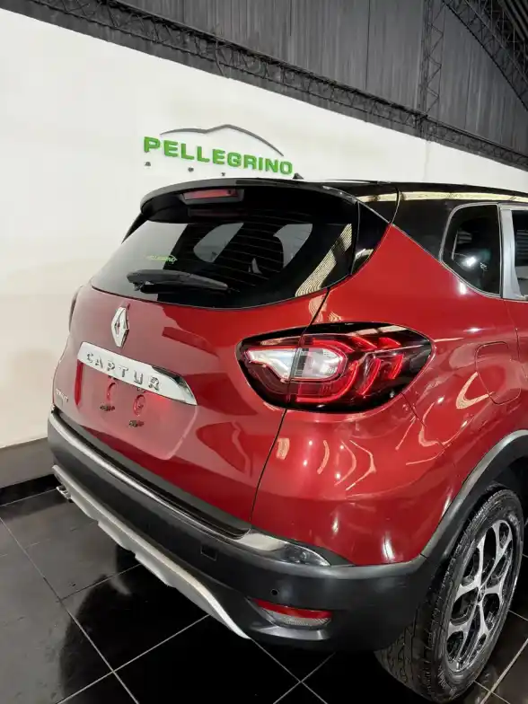Renault Captur 2.0 Intens Manual 2017 - foto 4