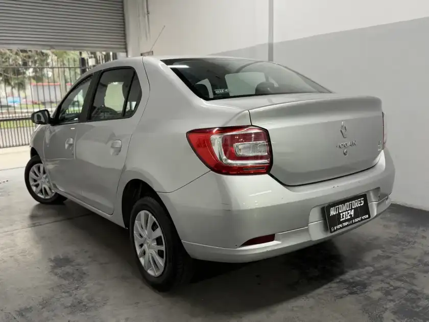 Renault Logan 1.6 Expression 85Cv 2015 - foto 4